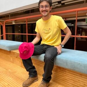 Camisa Amarilla Orgullo - Fundación Sergio Urrego